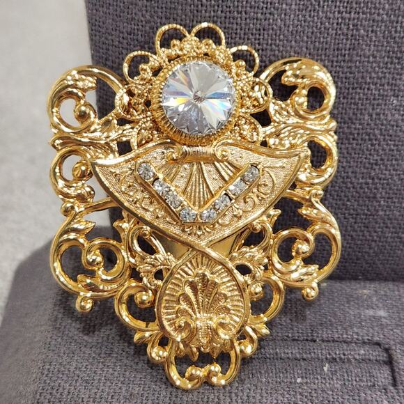 VTG Jane Gold Tone Rhinestone Filigree Brooch Signed 1999 AOL - Picture 1 of 5